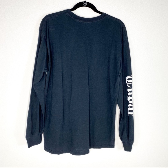*SOLD* Tupac Black Long Sleeve Graphic Tee Top - Picture 2 of 6
